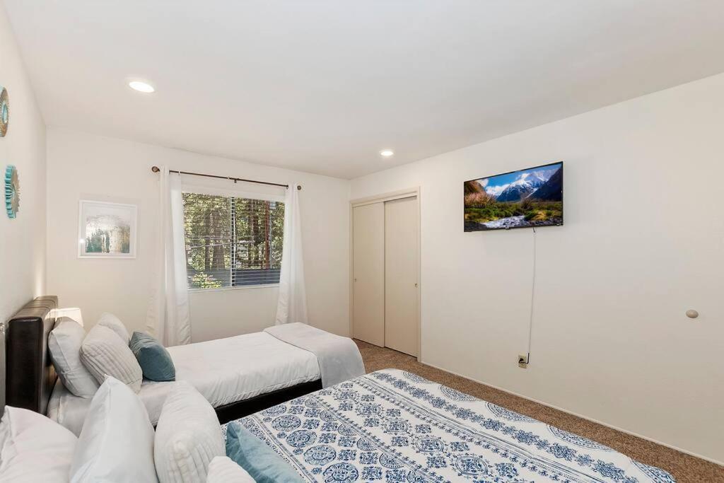 Snowy Pines Summit Villa Big Bear Lake Exterior photo