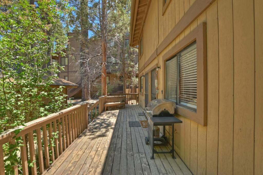 Snowy Pines Summit Villa Big Bear Lake Exterior photo